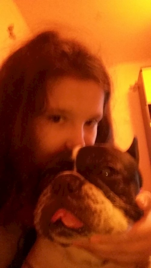 Andreea- petsitter Cluj-Napoca vagy Állat szitter a