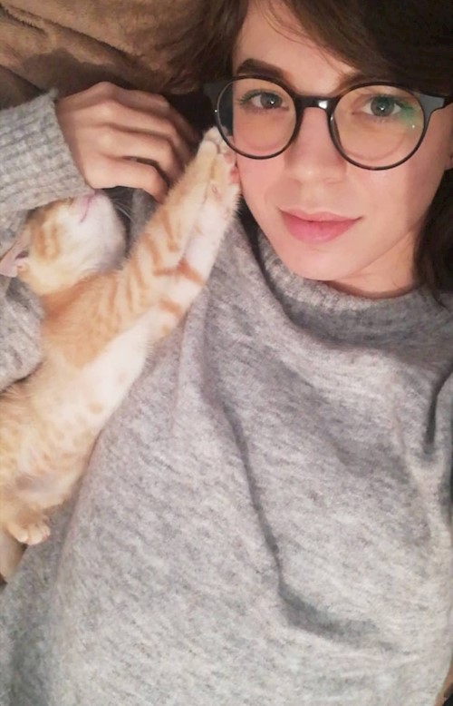 Alisa- petsitter Cluj-Napoca sau Bonă pentru animale pentru câini pisici