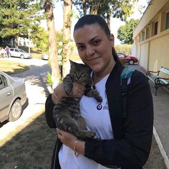 thumbnail petsitter Iași or pet nanny for dogs cats