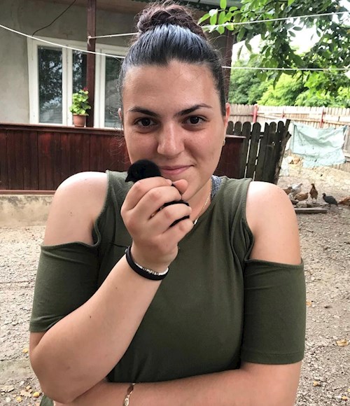 Diana- petsitter Iași or Pet nanny for dogs cats