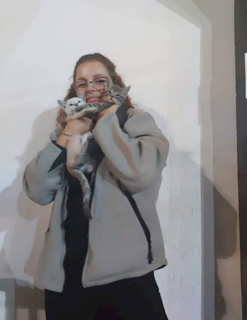 Florina- petsitter Târgu Mureș or Pet nanny for dogs cats 