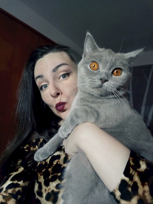 Ioana- petsitter Florești sau Bonă pentru animale pentru pisici