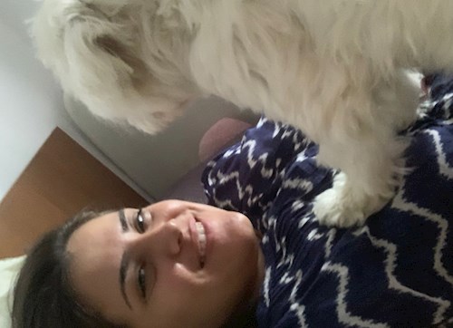 Emina- petsitter București or Pet nanny for dogs cats 