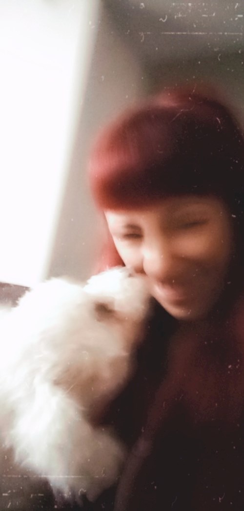 Alexandra- petsitter București sau Bonă pentru animale pentru câini pisici