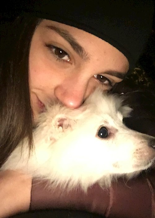 Valeria- petsitter București sau Bonă pentru animale pentru câini pisici