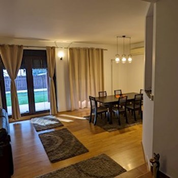 thumbnail petsitter Voluntari sau bonă pentru animale pentru câini pisici