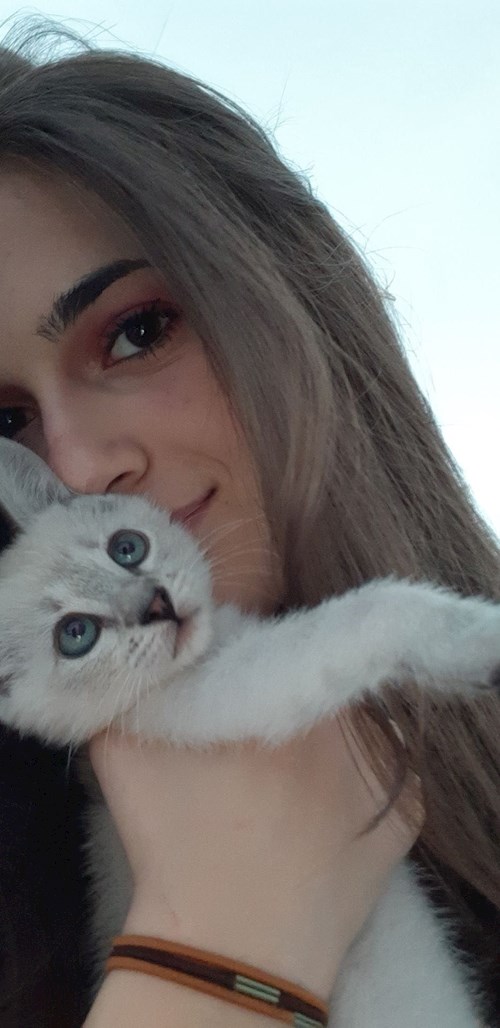 Iuoraș- petsitter Cluj-Napoca sau Bonă pentru animale pentru câini pisici