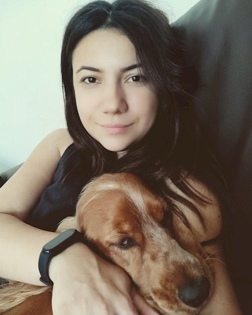Alexandra- petsitter București or Pet nanny for dogs cats 