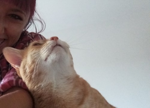 Alexandra- petsitter București sau Bonă pentru animale pentru câini pisici