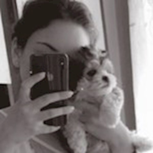 Românianu- petsitter Iași sau Bonă pentru animale pentru câini pisici