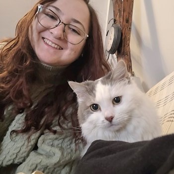 thumbnail petsitter Bragadiru or pet nanny for dogs cats