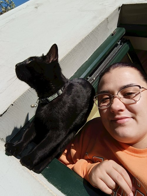 Ioana- petsitter Iași sau Bonă pentru animale pentru câini pisici