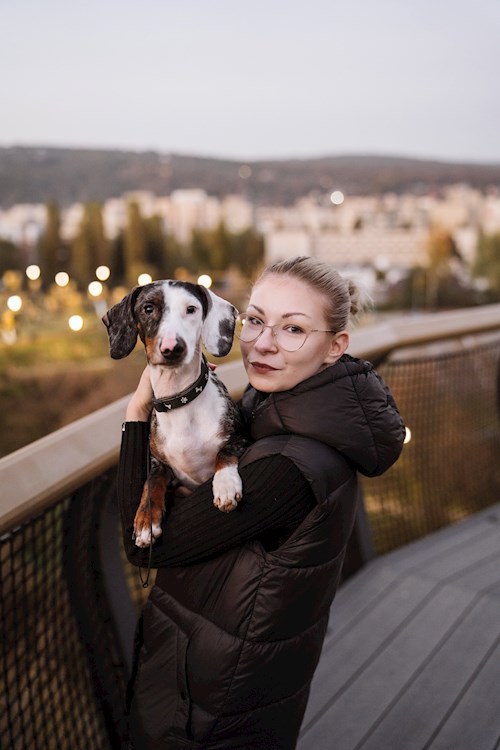 Beáta- petsitter Târgu Mureș sau Bonă pentru animale pentru câini