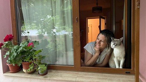 Manuela- petsitter București sau Bonă pentru animale pentru câini pisici