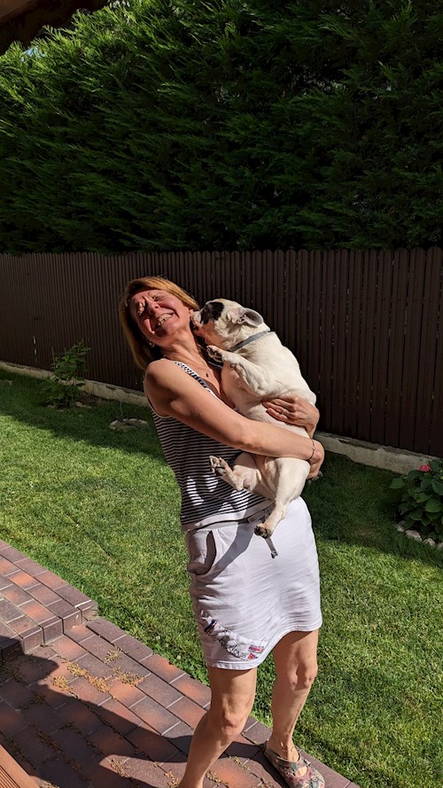 Cristina- petsitter Voluntari sau Bonă pentru animale pentru câini pisici