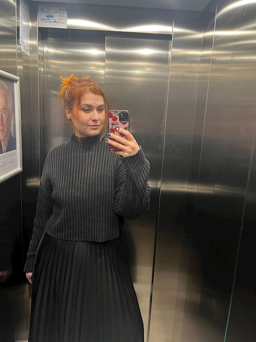 Glomnicu- petsitter București sau Bonă pentru animale pentru câini pisici 