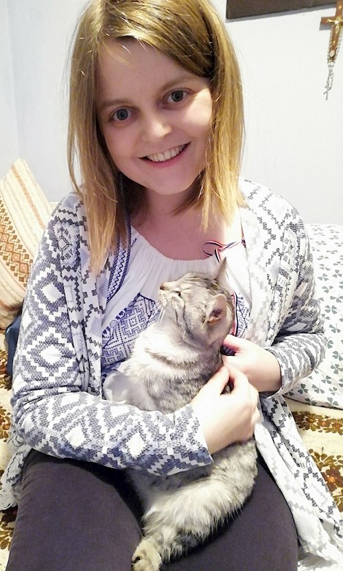 Anitsirc- petsitter Cluj-Napoca sau Bonă pentru animale pentru pisici 