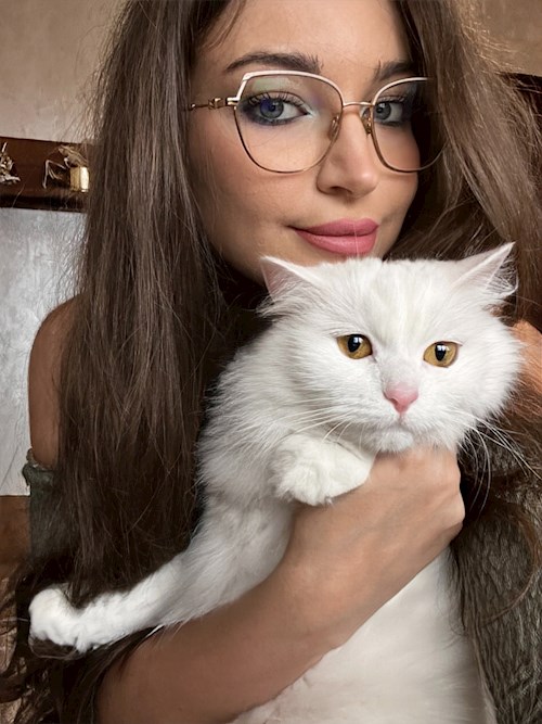 Chiriac- petsitter Timișoara sau Bonă pentru animale pentru câini pisici 