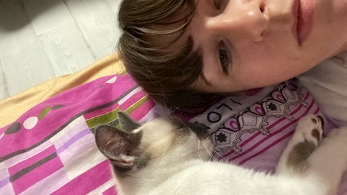 Ana- petsitter Valea Lupului or Pet nanny for dogs cats 