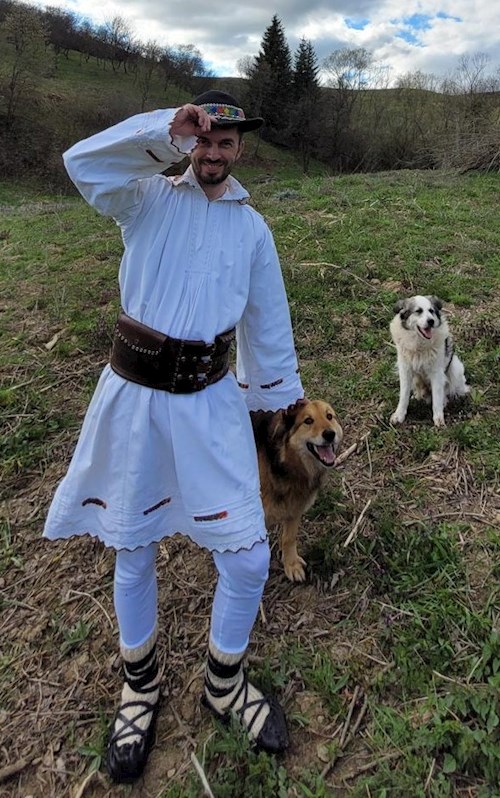 Petroniu- petsitter Cluj-Napoca vagy Állat szitter a kutyák cicák 