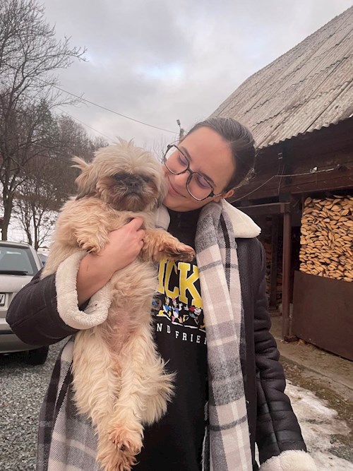 Elena- petsitter Timișoara vagy Állat szitter a kutyák cicák 