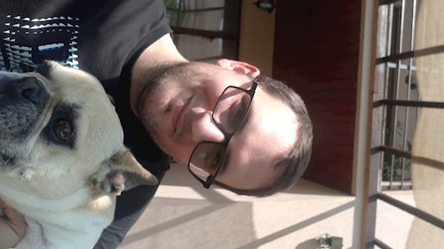 Eugen- petsitter Târgu Mureș sau Bonă pentru animale pentru câini 
