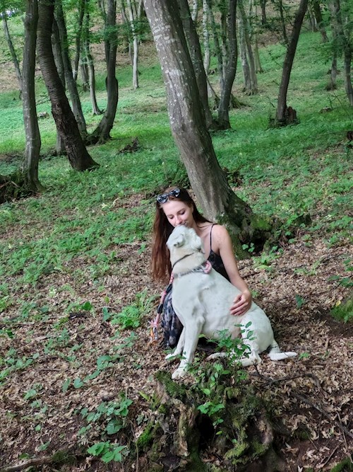 Ioana- petsitter Florești or Pet nanny for dogs cats 