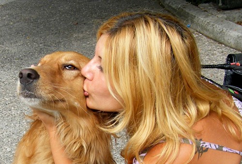 Ana- petsitter București sau Bonă pentru animale pentru câini pisici 