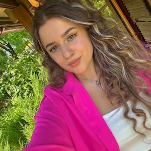 petsitter Cluj-Napoca sau Bonă pentru animale pentru Câini Pisici 