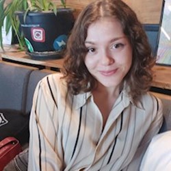 Ema - pet sitter cats dogs Timișoara