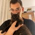 Șerban + stapan de animal de companie care a apelat la un pet sitter in loc de pensiune canina sau pet hotel