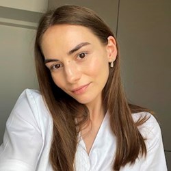 Teona - pet sitter pisici câini București