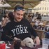 Bogdan + stapan de animal de companie care a apelat la un pet sitter in loc de pensiune canina sau pet hotel
