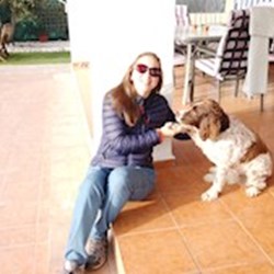 Lara - pet sitter cats dogs București