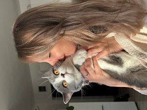 petsitter Livezeni sau Bonă pentru animale pentru Câini Pisici 