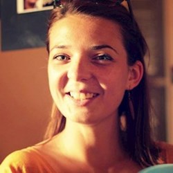 andrada - pet sitter cats dogs Timișoara