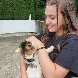 Ina - pet sitter pisici câini Cluj-Napoca