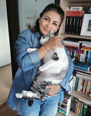 petsitter București or Pet nanny for Dogs Cats 