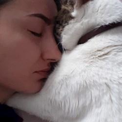 Gabriela - pet sitter pisici București