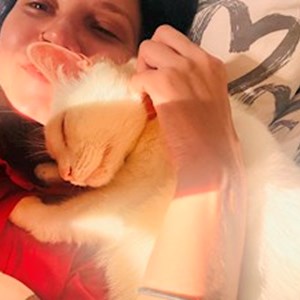 petsitter București or Pet nanny for Dogs Cats