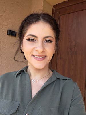 petsitter Dezmir sau Bonă pentru animale pentru Câini Pisici 