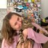 Daniela + stapan de animal de companie care a apelat la un pet sitter in loc de pensiune canina sau pet hotel