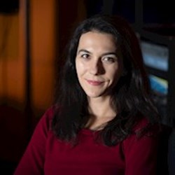 Iolanda - pet sitter cats dogs București