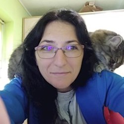 Teodora - pet sitter cats Cluj-Napoca
