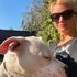 Andreea + stapan de animal de companie care a apelat la un pet sitter in loc de pensiune canina sau pet hotel