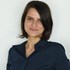 Secarea + stapan de animal de companie care a apelat la un pet sitter in loc de pensiune canina sau pet hotel