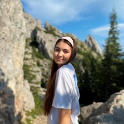 Adela - pet sitter pisici câini Cluj-Napoca