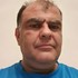 Paul + stapan de animal de companie care a apelat la un pet sitter in loc de pensiune canina sau pet hotel