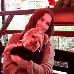 Mara - pet sitter pisici câini București