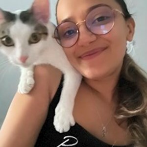 petsitter București or Pet nanny for Dogs Cats